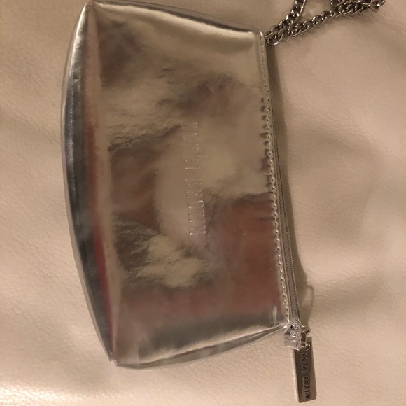 Bobbi Brown Wristlet/Clutch. - Picture 2 of 12